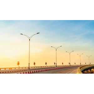 Jenis Jenis Tiang Lampu Jalan dan Kegunaannya di Berbagai Area